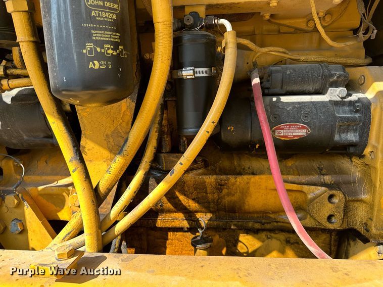 image for item OC9174 1988 John Deere 770BH  motor grader