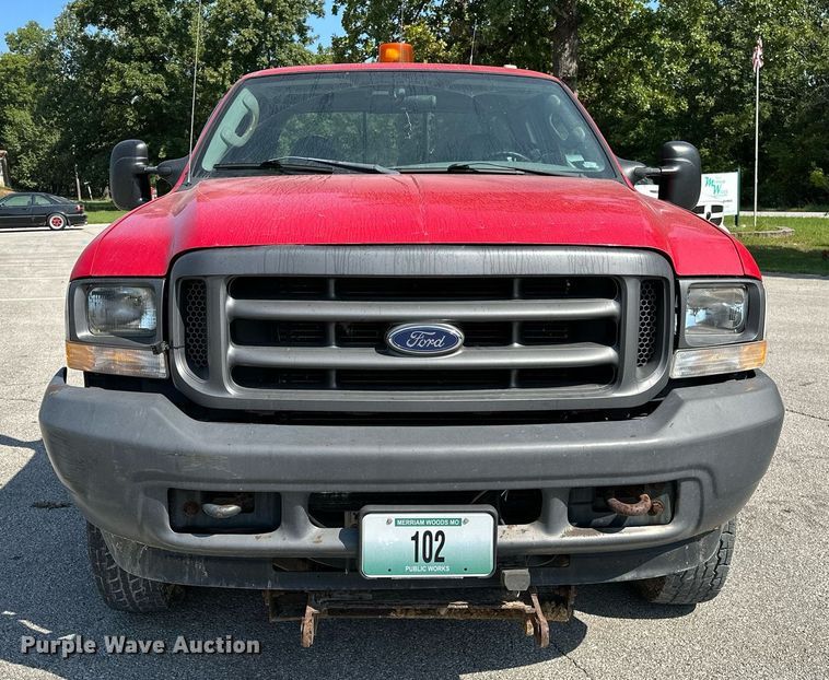 image for item OC9176 2004 Ford F250  Super Duty XL  SuperCab utility bed pickup truck