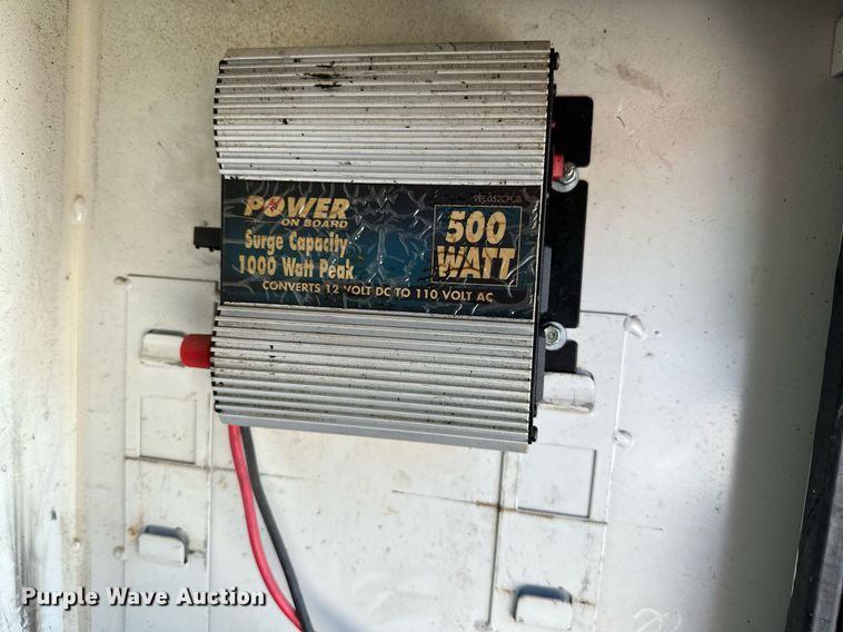 image for item OC9176 2004 Ford F250  Super Duty XL  SuperCab utility bed pickup truck