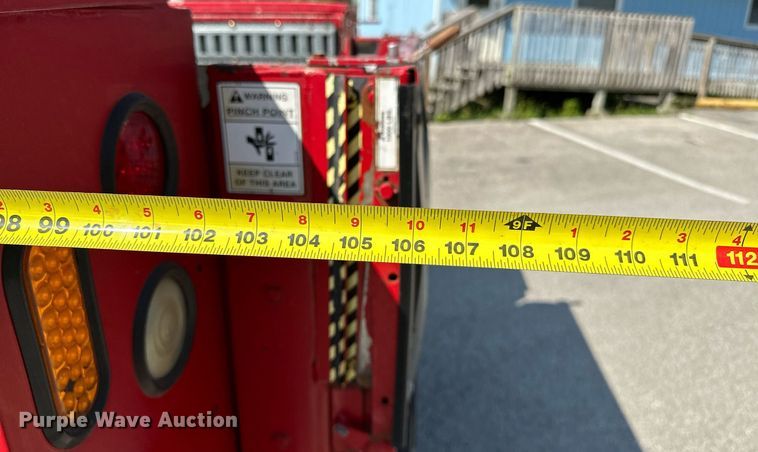 image for item OC9176 2004 Ford F250  Super Duty XL  SuperCab utility bed pickup truck