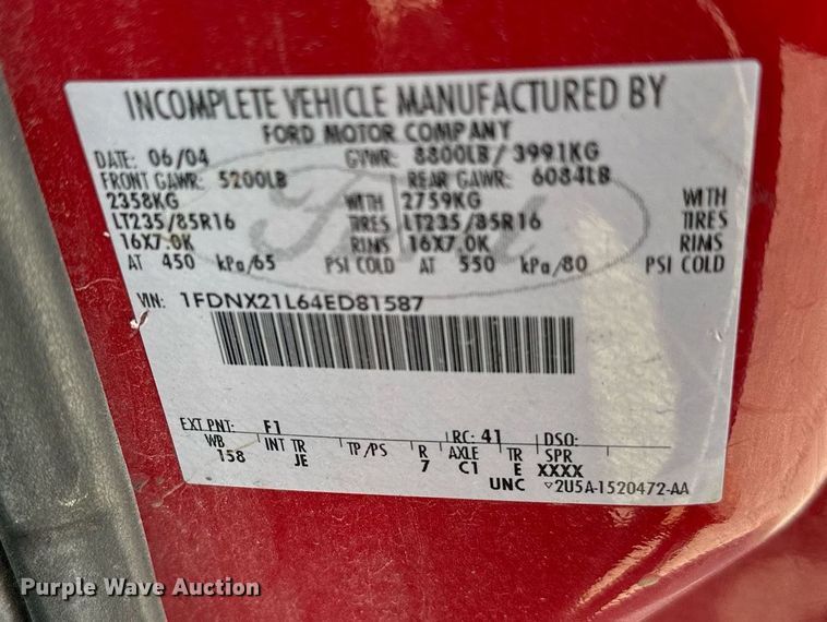 image for item OC9176 2004 Ford F250  Super Duty XL  SuperCab utility bed pickup truck