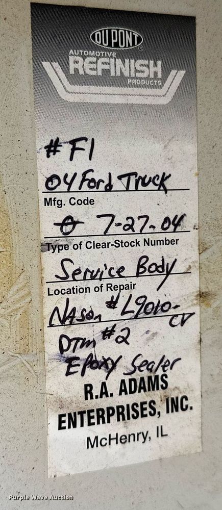 image for item OC9176 2004 Ford F250  Super Duty XL  SuperCab utility bed pickup truck