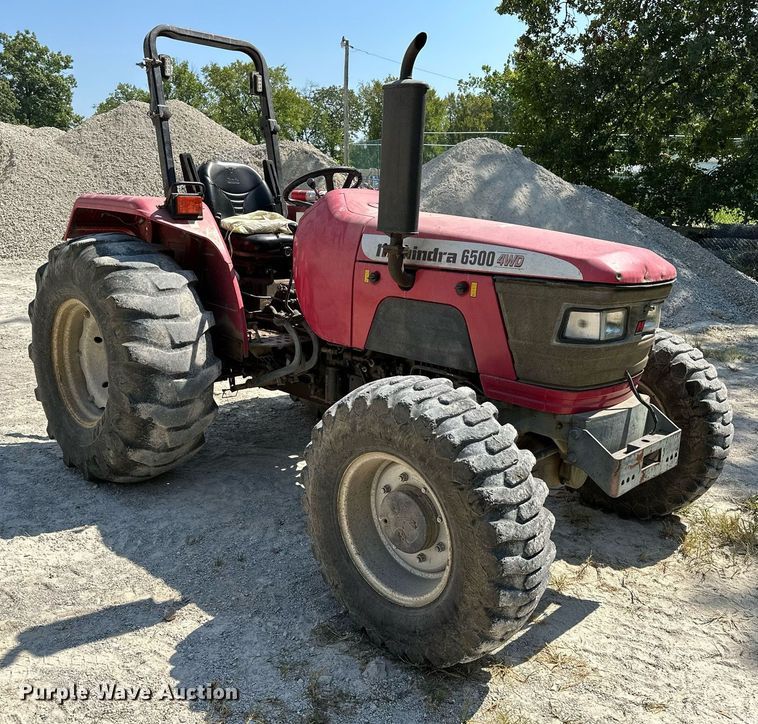 image for item OC9178 2004 Mahindra 6500  MFWD tractor