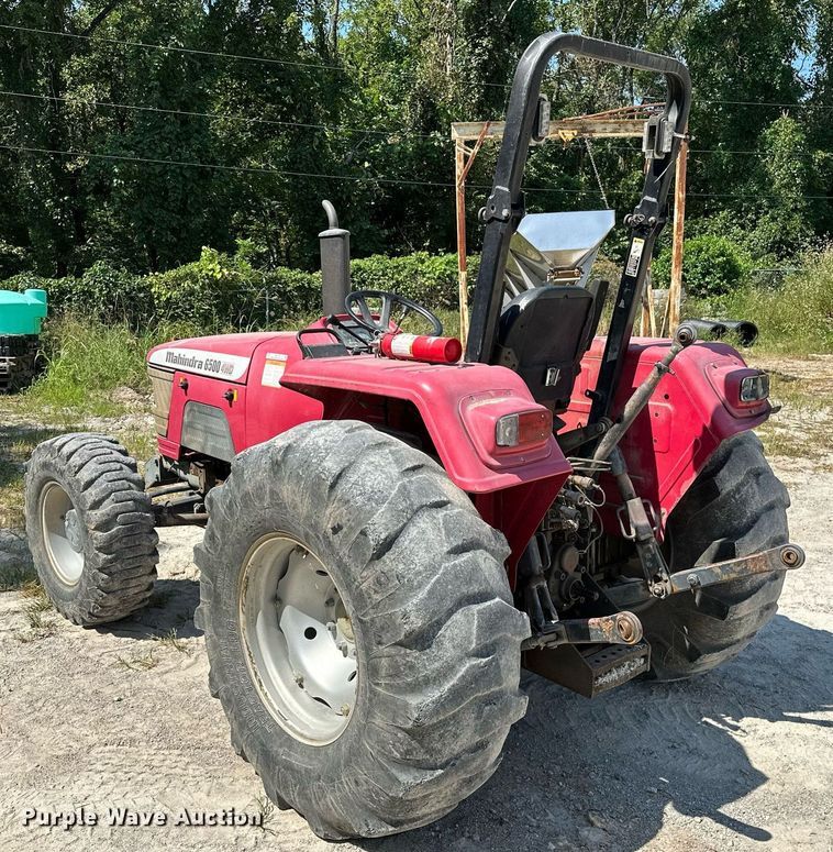image for item OC9178 2004 Mahindra 6500  MFWD tractor