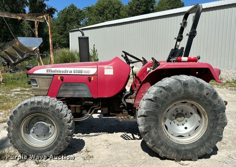 image for item OC9178 2004 Mahindra 6500  MFWD tractor
