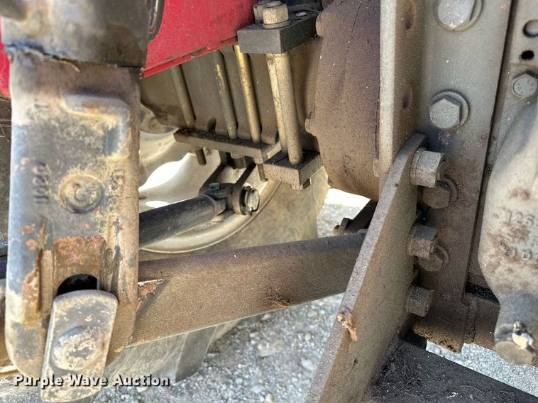 image for item OC9178 2004 Mahindra 6500  MFWD tractor