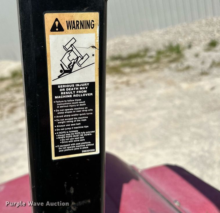 image for item OC9178 2004 Mahindra 6500  MFWD tractor