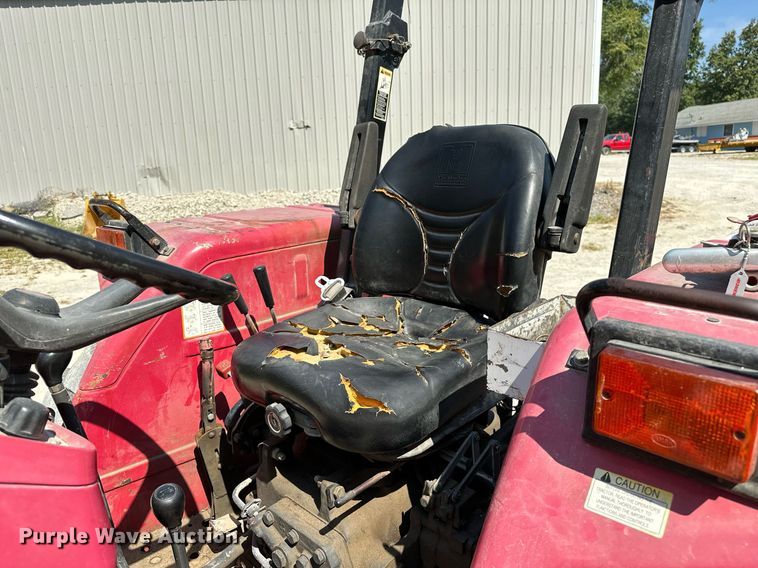 image for item OC9178 2004 Mahindra 6500  MFWD tractor