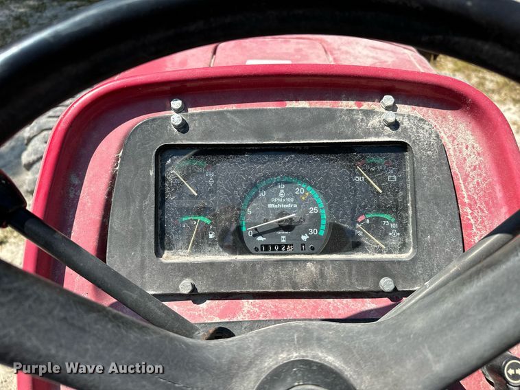 image for item OC9178 2004 Mahindra 6500  MFWD tractor