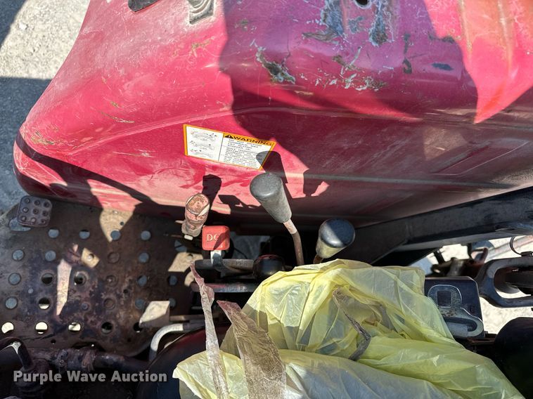 image for item OC9178 2004 Mahindra 6500  MFWD tractor