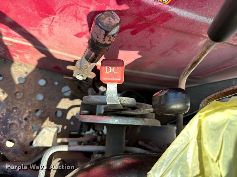 image for item OC9178 2004 Mahindra 6500  MFWD tractor