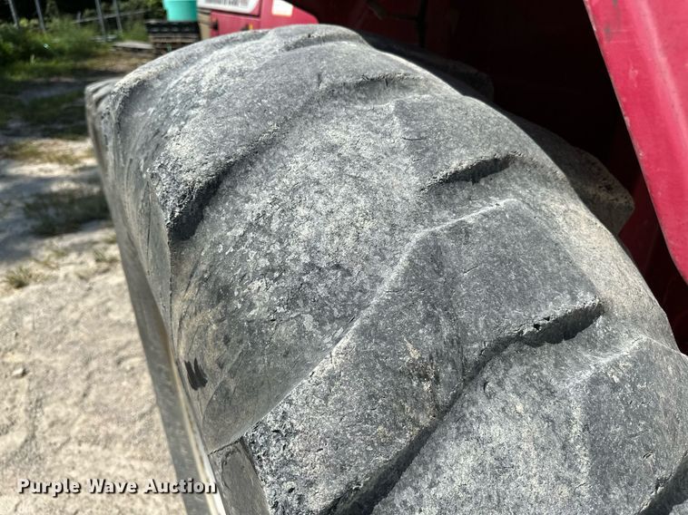 image for item OC9178 2004 Mahindra 6500  MFWD tractor