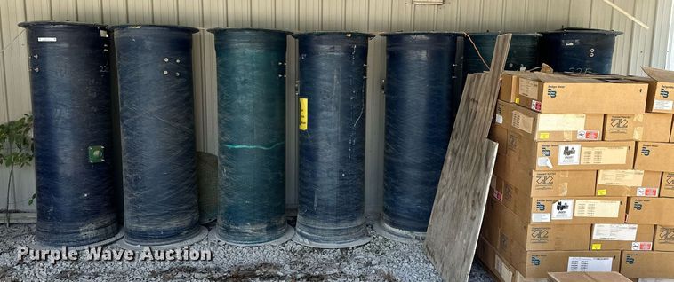 image for item OC9181 (7) Myers 24393D sewer grinder pits