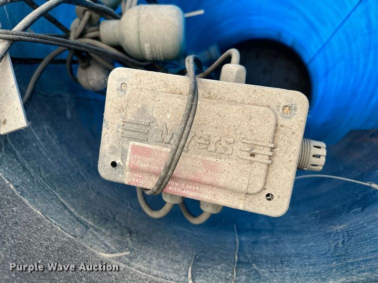 image for item OC9181 (7) Myers 24393D sewer grinder pits