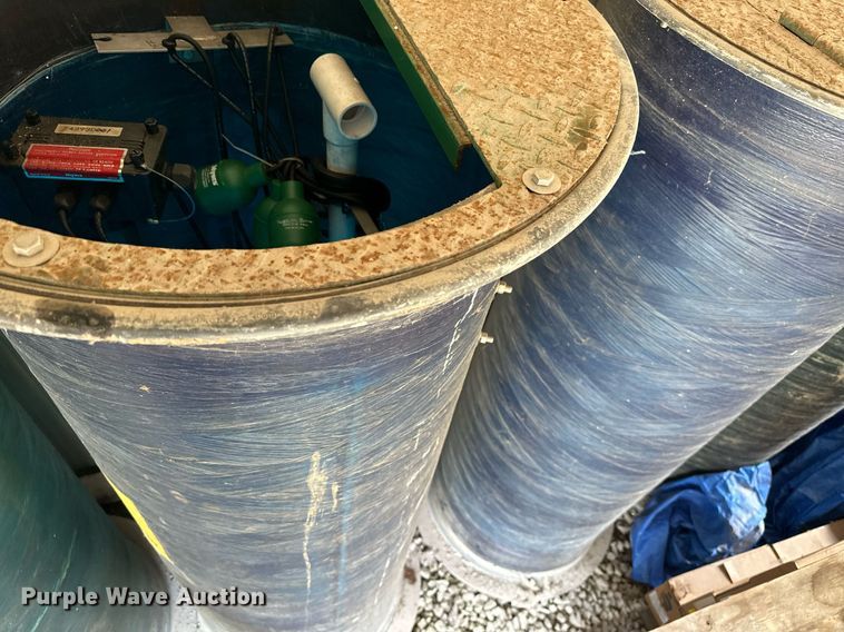 image for item OC9181 (7) Myers 24393D sewer grinder pits