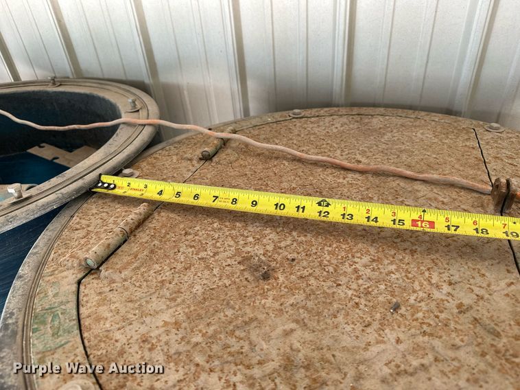 image for item OC9181 (7) Myers 24393D sewer grinder pits