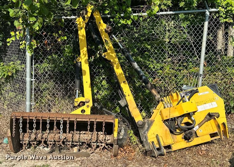 image for item OC9182 2007 Orsi River HD154S  side boom flail mower