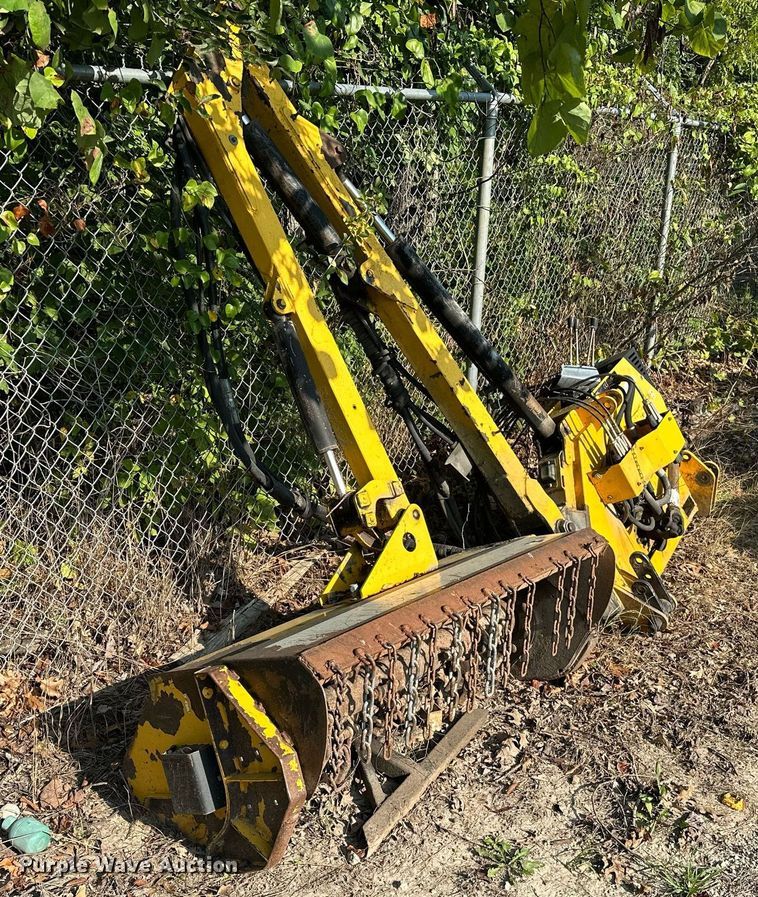 image for item OC9182 2007 Orsi River HD154S  side boom flail mower