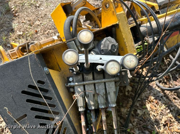 image for item OC9182 2007 Orsi River HD154S  side boom flail mower