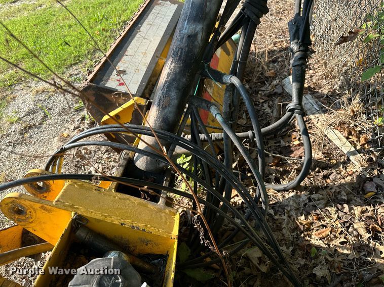 image for item OC9182 2007 Orsi River HD154S  side boom flail mower