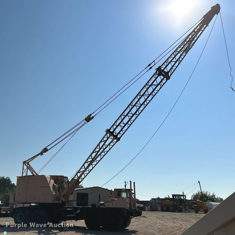 image for item OC9190 Link-Belt  HC-108B crane