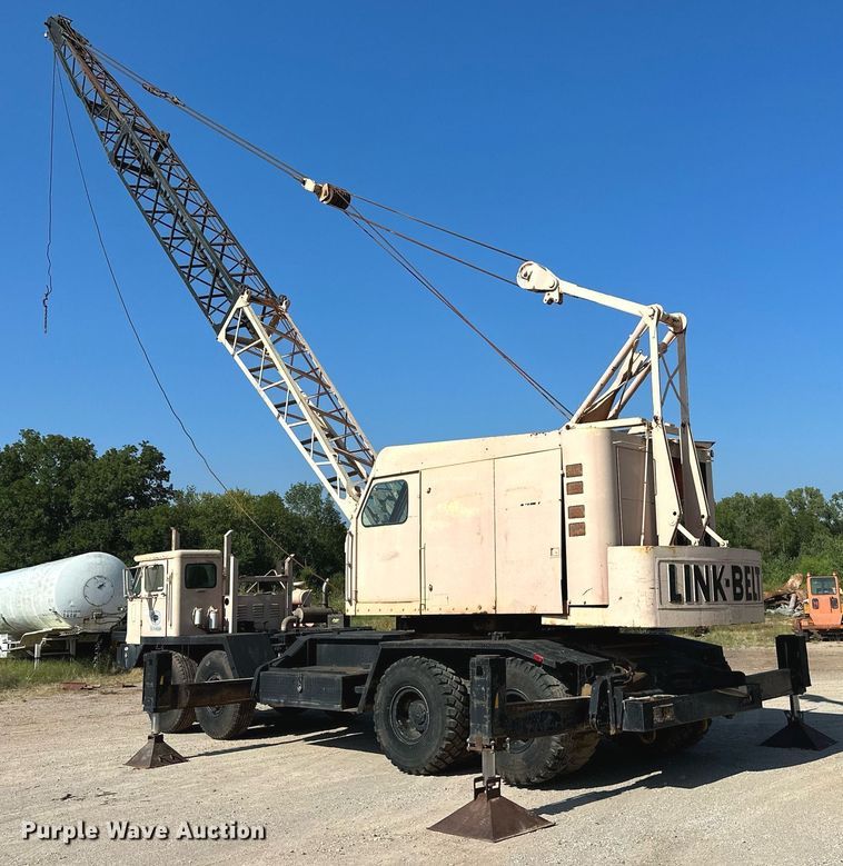 image for item OC9190 Link-Belt  HC-108B crane