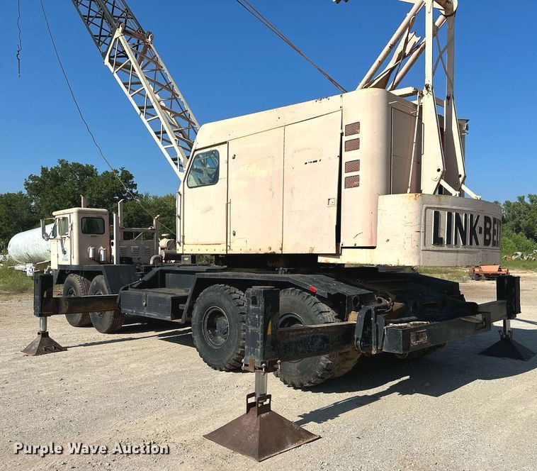 image for item OC9190 Link-Belt  HC-108B crane