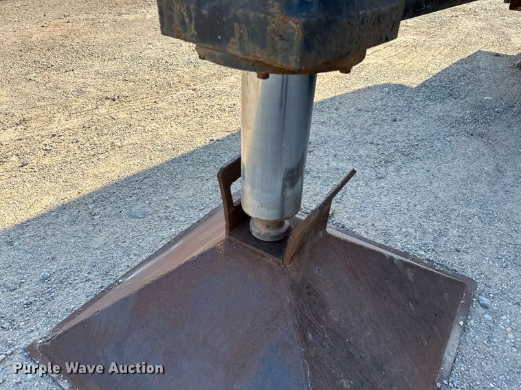 image for item OC9190 Link-Belt  HC-108B crane