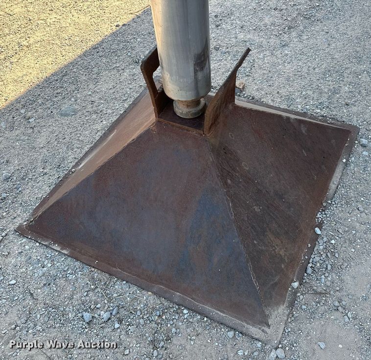 image for item OC9190 Link-Belt  HC-108B crane