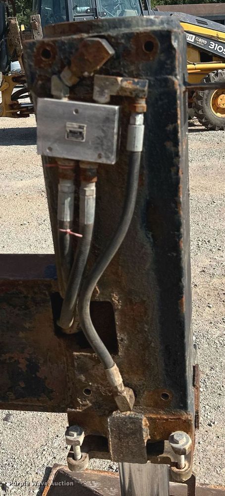 image for item OC9190 Link-Belt  HC-108B crane