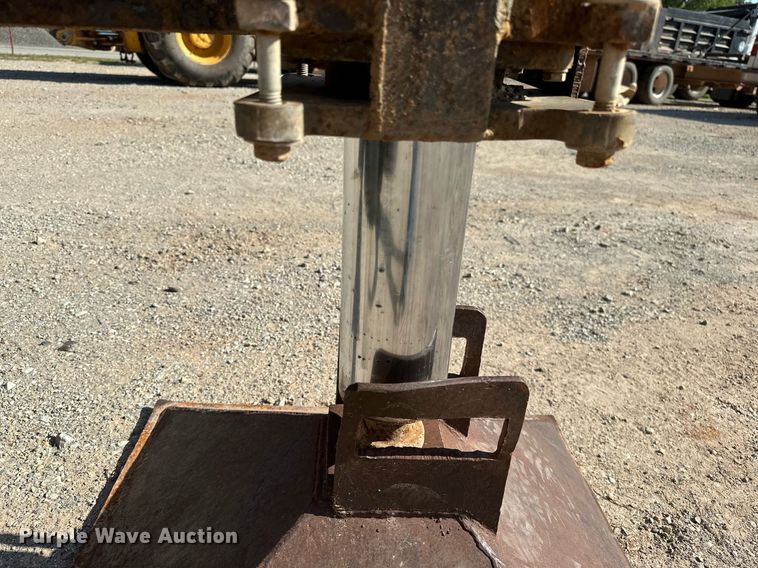 image for item OC9190 Link-Belt  HC-108B crane