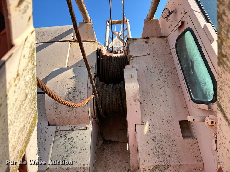 image for item OC9190 Link-Belt  HC-108B crane