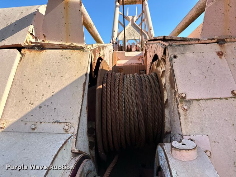 image for item OC9190 Link-Belt  HC-108B crane