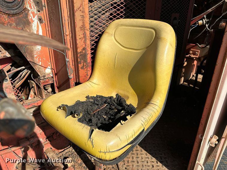 image for item OC9190 Link-Belt  HC-108B crane