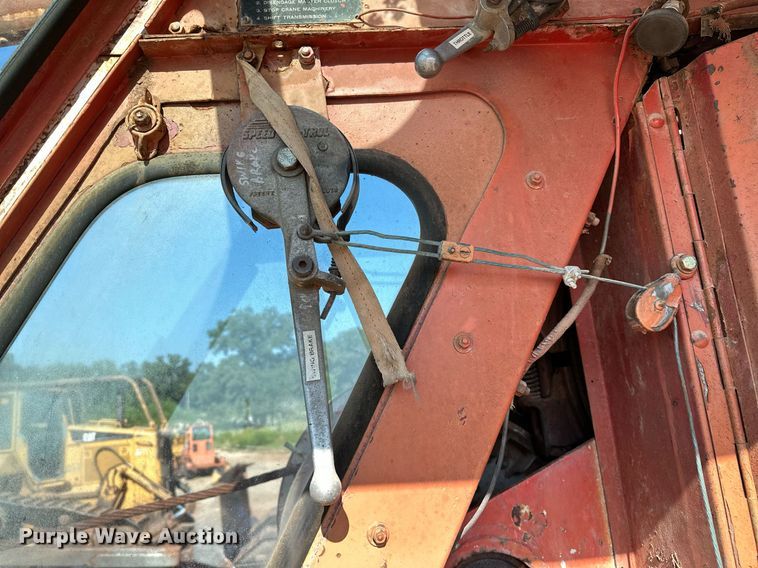 image for item OC9190 Link-Belt  HC-108B crane