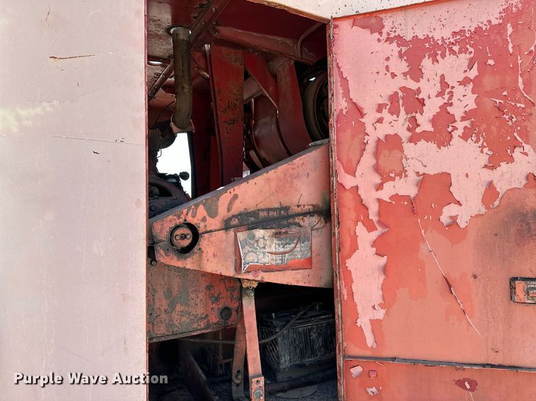 image for item OC9190 Link-Belt  HC-108B crane