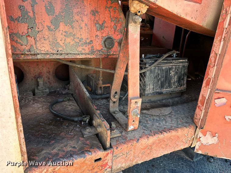 image for item OC9190 Link-Belt  HC-108B crane