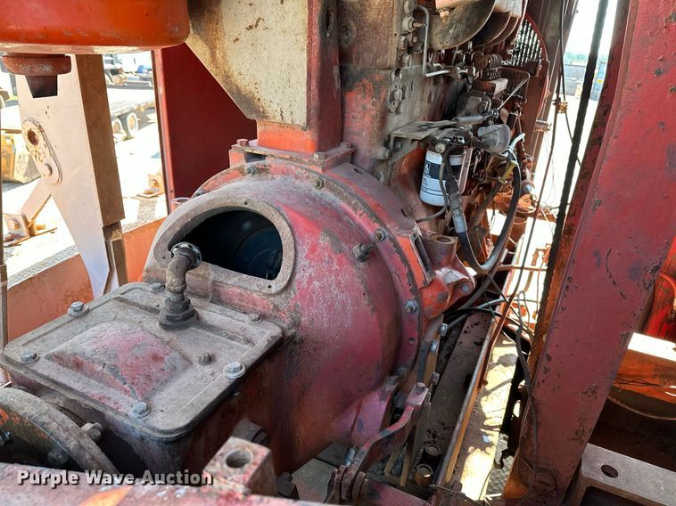 image for item OC9190 Link-Belt  HC-108B crane