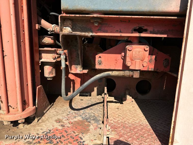 image for item OC9190 Link-Belt  HC-108B crane