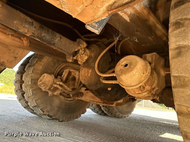 image for item OC9190 Link-Belt  HC-108B crane