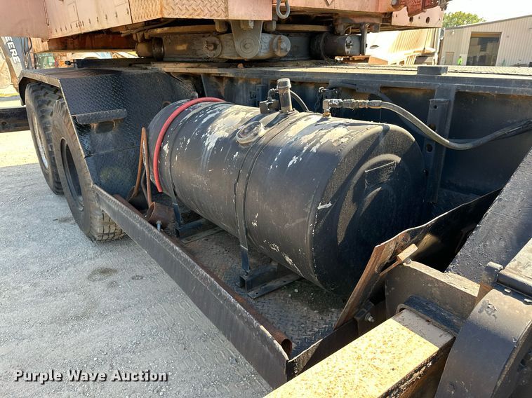 image for item OC9190 Link-Belt  HC-108B crane