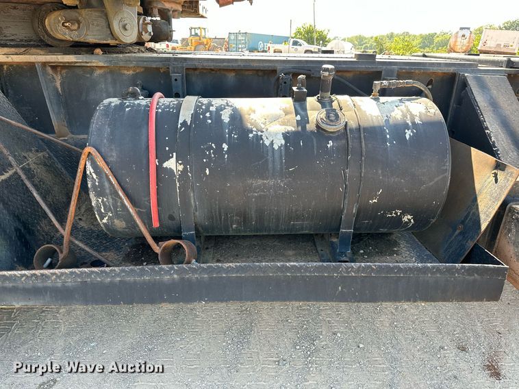 image for item OC9190 Link-Belt  HC-108B crane