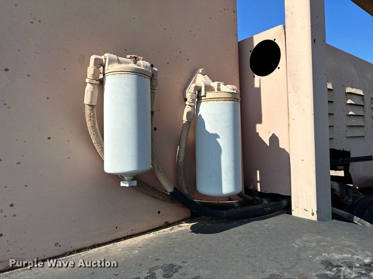 image for item OC9190 Link-Belt  HC-108B crane