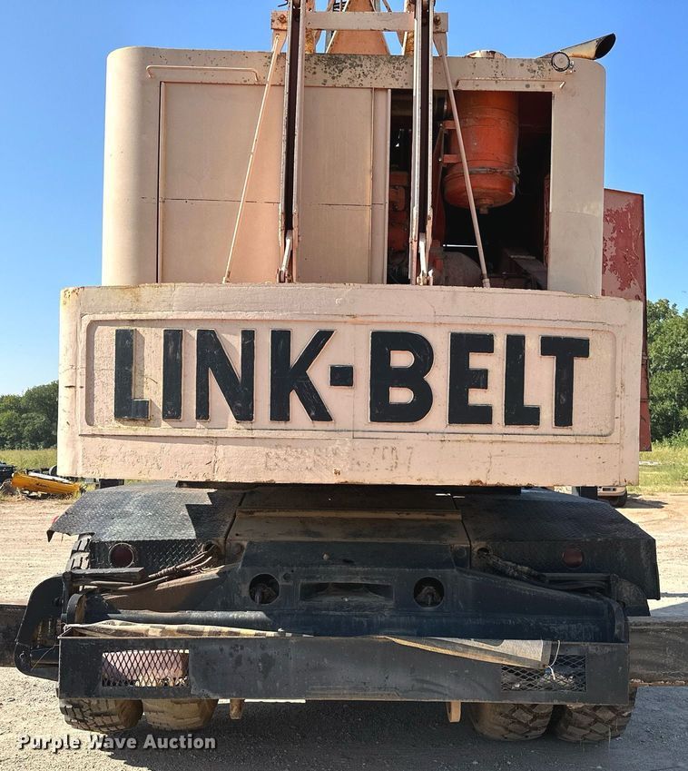 image for item OC9190 Link-Belt  HC-108B crane