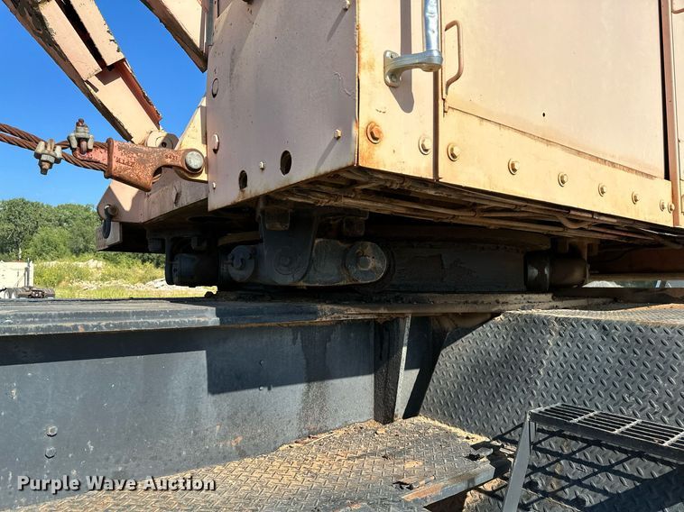 image for item OC9190 Link-Belt  HC-108B crane