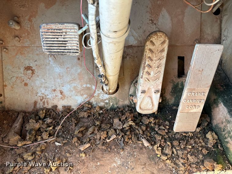 image for item OC9190 Link-Belt  HC-108B crane