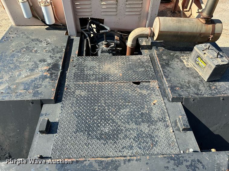 image for item OC9190 Link-Belt  HC-108B crane