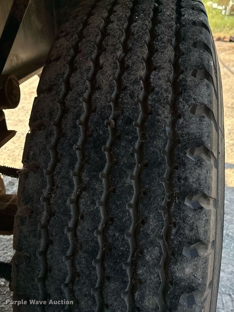 image for item OC9190 Link-Belt  HC-108B crane