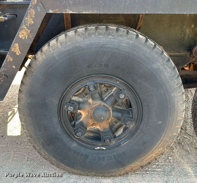 image for item OC9190 Link-Belt  HC-108B crane