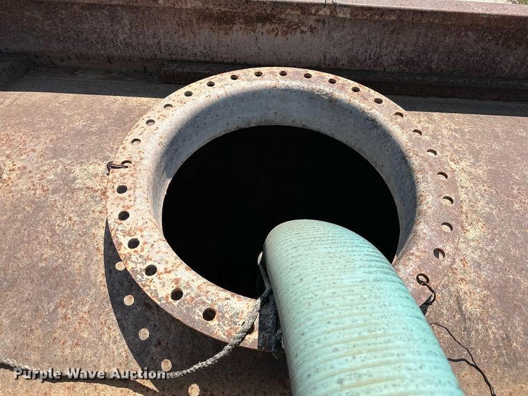 image for item OC9191 1973 MD Trailer Co. tank trailer